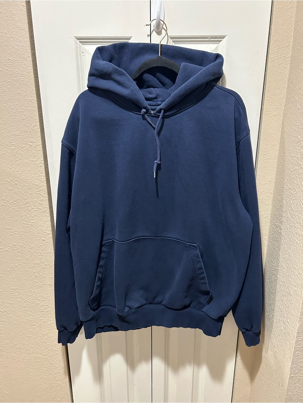 Filson Men’s Navy Hoodie , size XL
